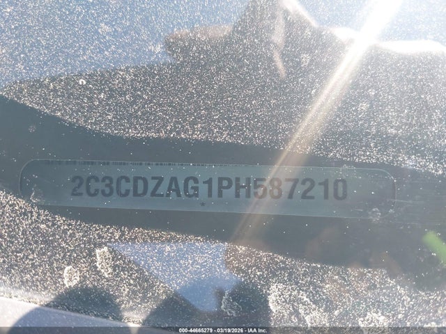 DODGE CHALLENGER SXT - 8