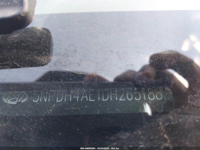 HYUNDAI ELANTRA LIMITED - 9