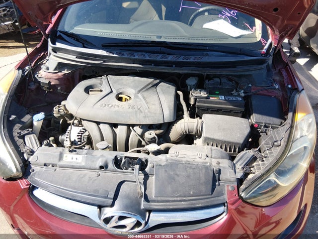 HYUNDAI ELANTRA GLS - 10