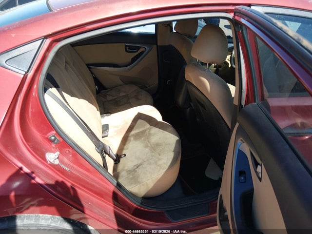 HYUNDAI ELANTRA GLS - 8