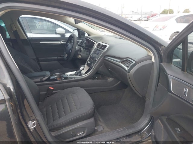 FORD FUSION SE - 5