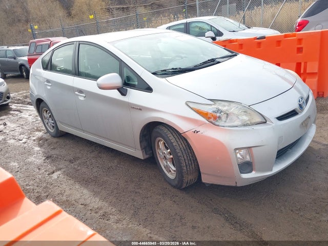 TOYOTA PRIUS - 1