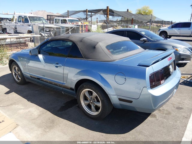 FORD MUSTANG V6 - 3