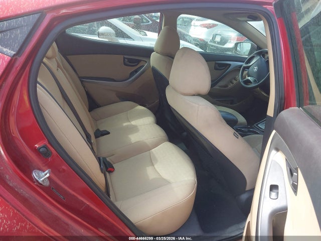 HYUNDAI ELANTRA GLS - 8