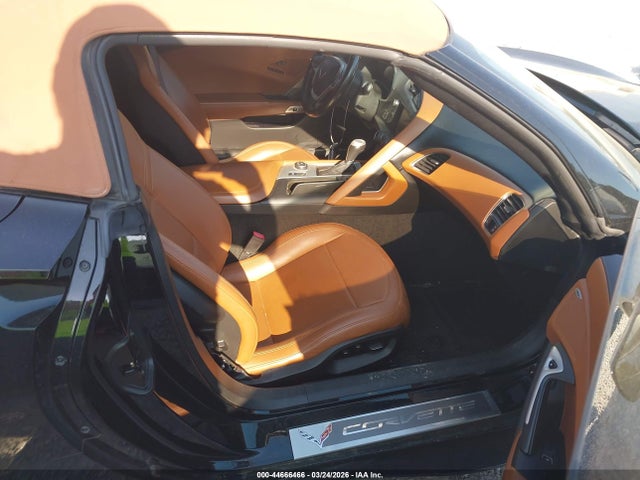 CHEVROLET CORVETTE STINGRAY - 5