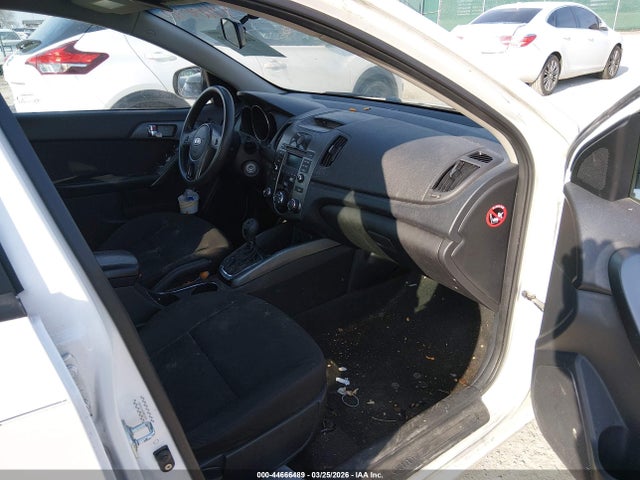 KIA FORTE EX - 5