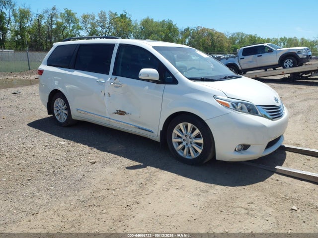 2015 TOYOTA SIENNA LIMITED PREMIUM 7 PASSENGER