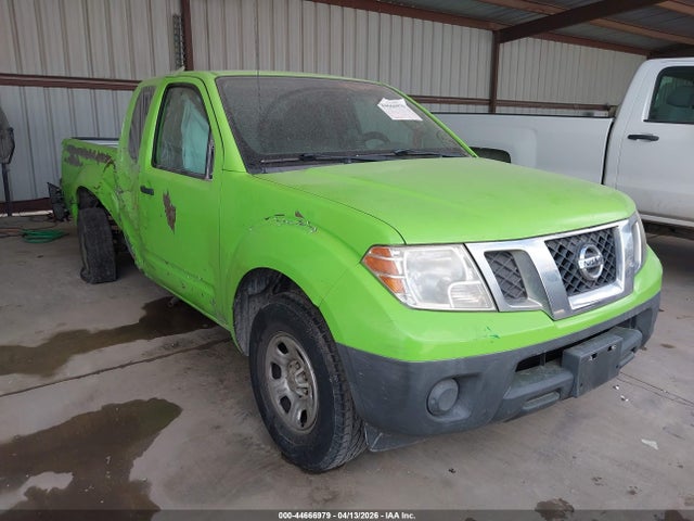2015 NISSAN FRONTIER S