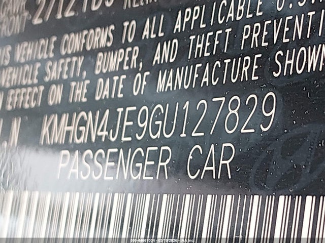 HYUNDAI GENESIS 3.8 - 9