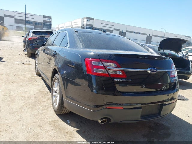 FORD TAURUS SE - 3