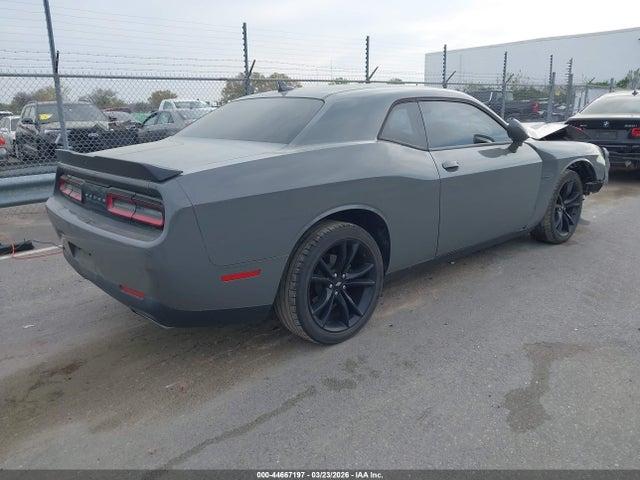 DODGE CHALLENGER - 4