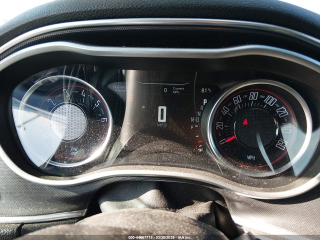 DODGE CHALLENGER SXT PLUS - 7