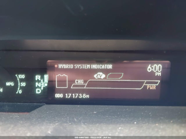 2011 Toyota PRIUS THREE — миниатюра 12