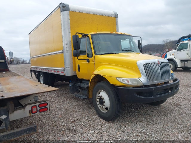 2019 INTERNATIONAL DURASTAR 4300 