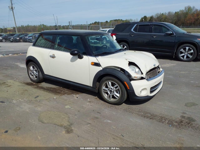 2012 MINI COOPER 