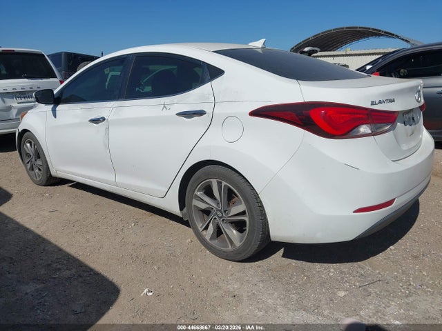 HYUNDAI ELANTRA - 3