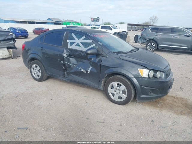 CHEVROLET SONIC LS AUTO - 1