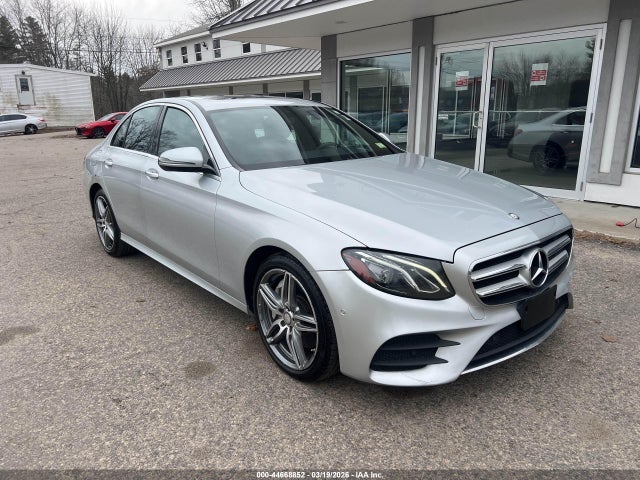 MERCEDES-BENZ E-CLASS - 1