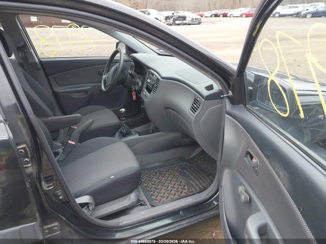 KIA RIO LX - 5