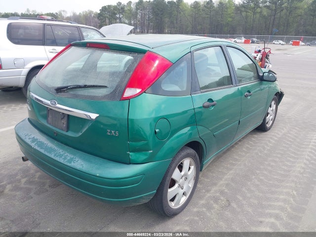 FORD FOCUS ZX5 - 4