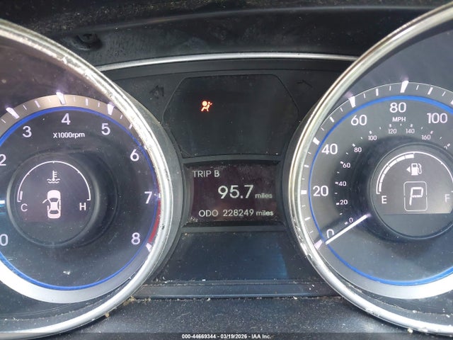 HYUNDAI SONATA SE - 7