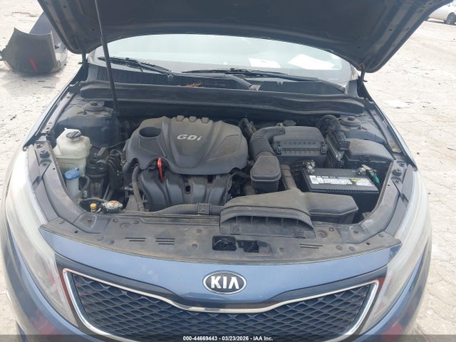 KIA OPTIMA LX - 10