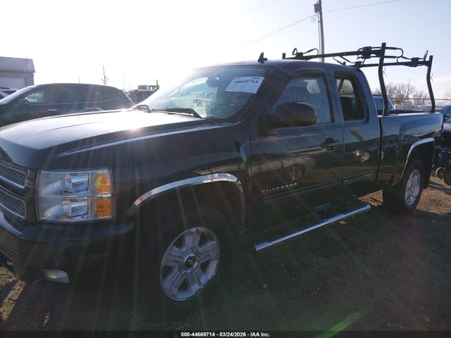 2013 Chevrolet SILVERADO 1500 LT — фото 6