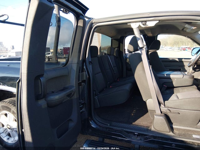 2013 Chevrolet SILVERADO 1500 LT — фото 8