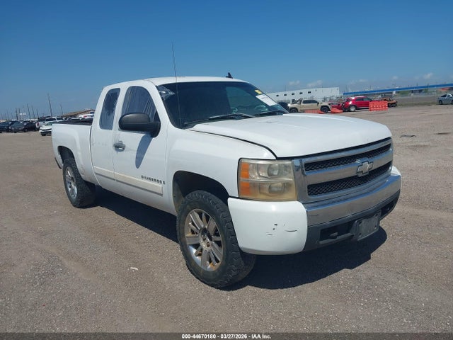 CHEVROLET SILVERADO 1500 LT1 - 1
