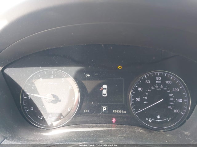 HYUNDAI GENESIS 5.0 - 7