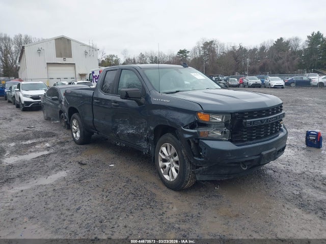 CHEVROLET SILVERADO 1500 4WD STANDARD BED CUSTOM - 1