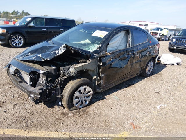 HYUNDAI ACCENT SE - 2