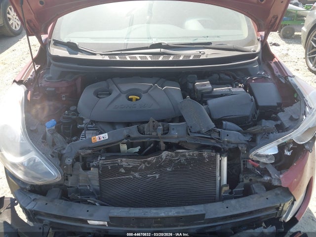 HYUNDAI ELANTRA LIMITED - 10