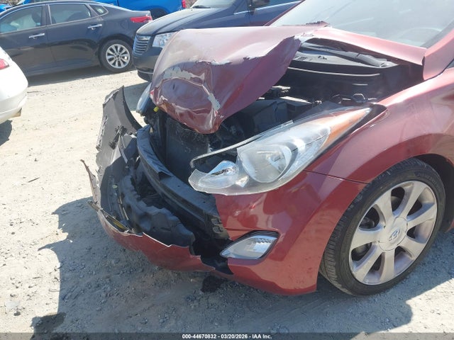 HYUNDAI ELANTRA LIMITED - 6