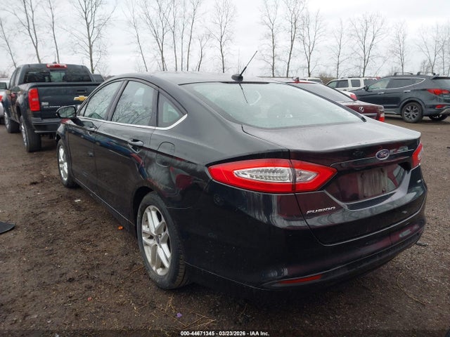 FORD FUSION SE - 3