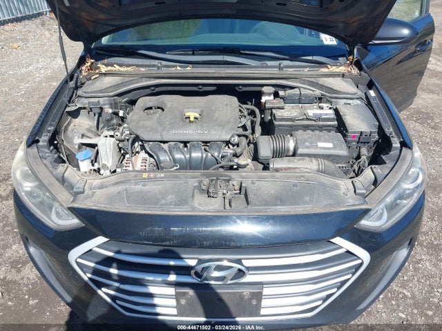 HYUNDAI ELANTRA - 10