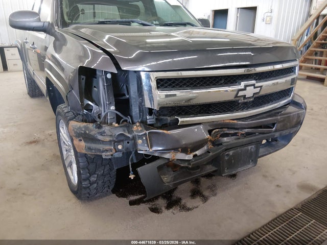 CHEVROLET SILVERADO 1500 - 6