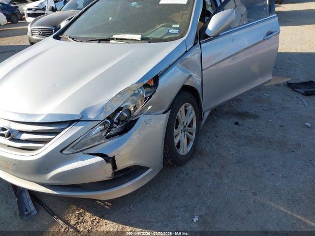 HYUNDAI SONATA GLS - 6