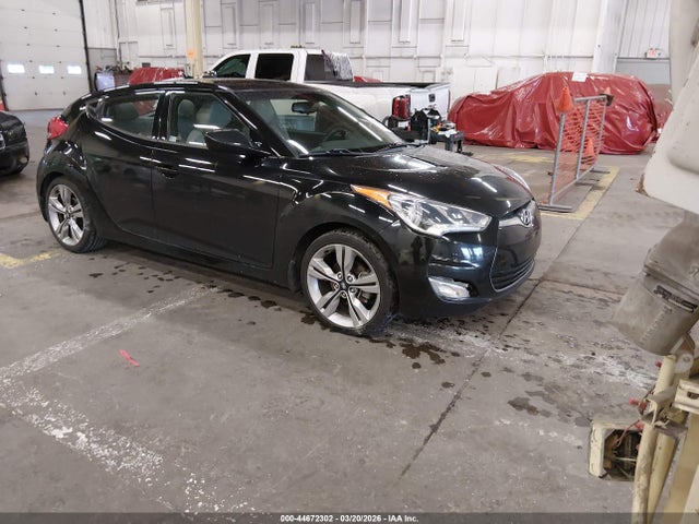 HYUNDAI VELOSTER BASE W/GRAY - 1