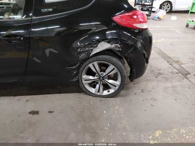 HYUNDAI VELOSTER BASE W/GRAY - 6