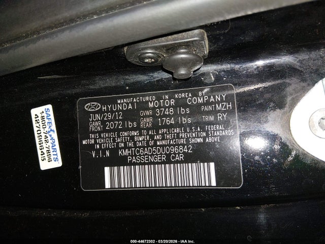 HYUNDAI VELOSTER BASE W/GRAY - 9