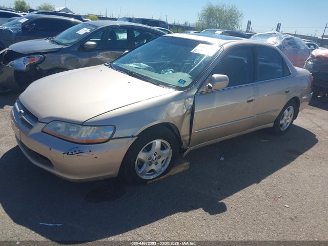 HONDA ACCORD 3.0 EX - 2