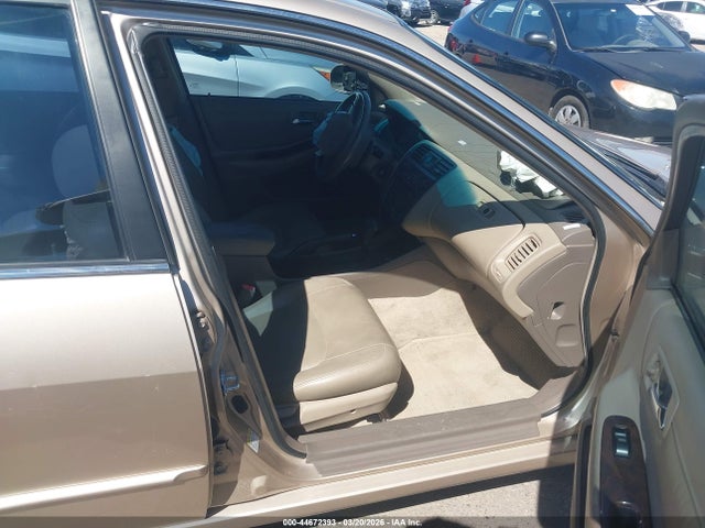 HONDA ACCORD 3.0 EX - 5