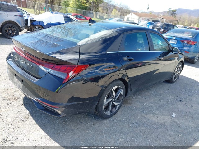 HYUNDAI ELANTRA SEL - 4