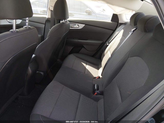 KIA FORTE - 8