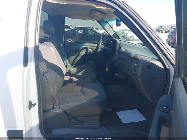 CHEVROLET SILVERADO 1500 - 5