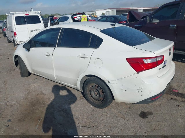 KIA RIO LX - 3