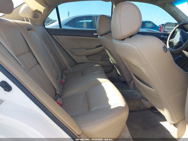 HONDA ACCORD 3.0 EX - 8