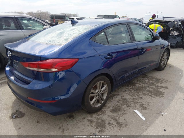 HYUNDAI ELANTRA SEL - 4