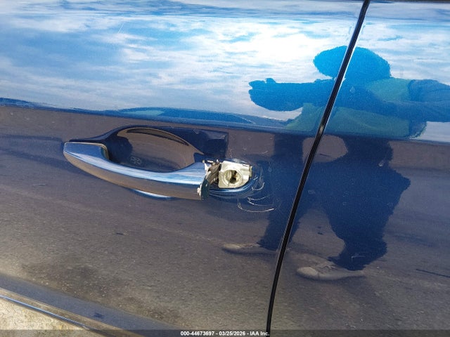 HYUNDAI ELANTRA SEL - 6